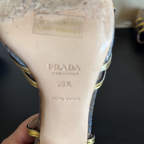 Vintage Prada 4 inch heels. Size 38 1/2. Matelasse + Silk Oro Antico. RARE!!!! - Picture 13 of 16
